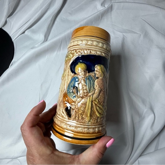 Vintage Japan made Ceramic Beer Stein‎ with Castle Design - Picture 4 of 7